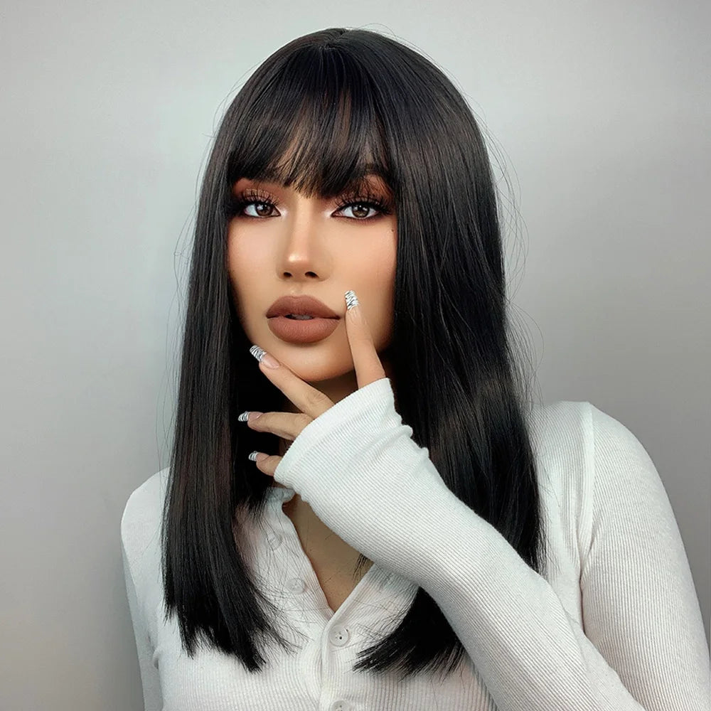 Medium Straight Black Bob Synthetic Wig with Bangs Short Honey Brown Wigs for Woman Auburn Natural Hair Daily Wig Heat Resistant